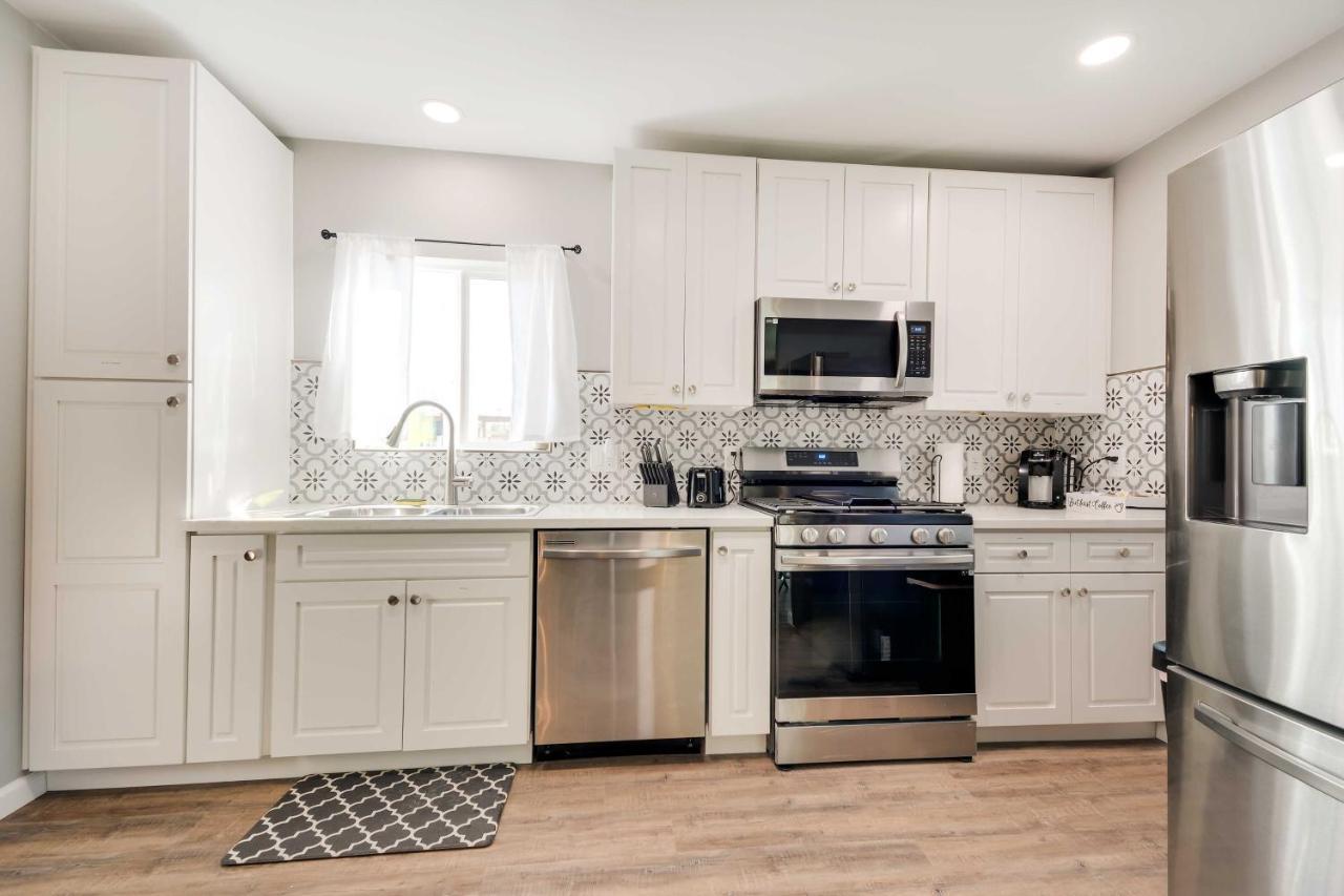 Waterfront Mariposa Hideaway Hot Tub And Mtn Views! Βίλα Εξωτερικό φωτογραφία